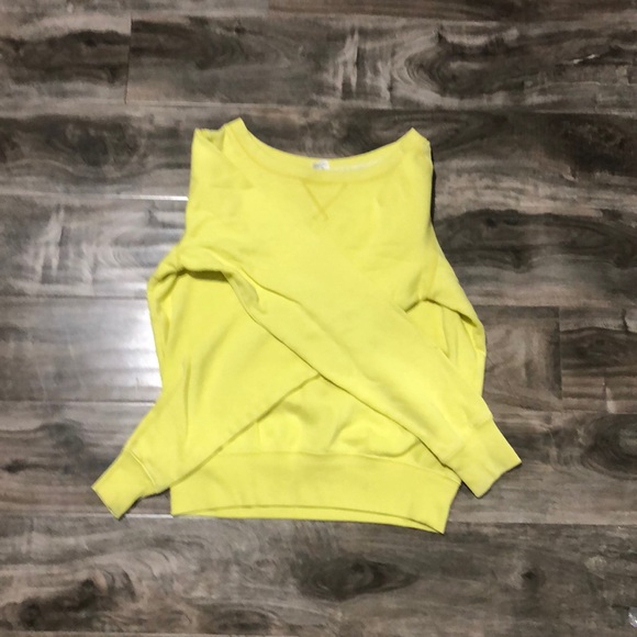 Cute sweater - Picture 2 of 5